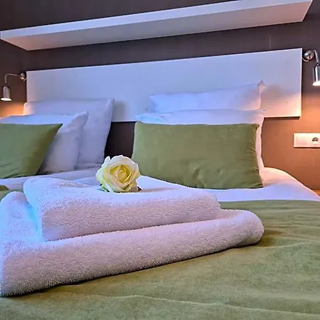 Na Cichej B&B 스클라르스카포렘바